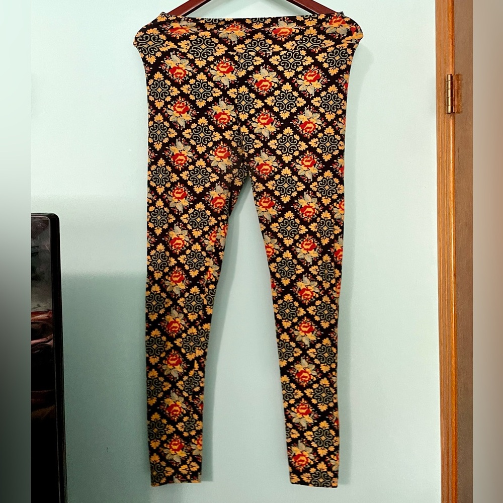 Leggings 🌻🌻4 for $25 bundle🌻🌻
